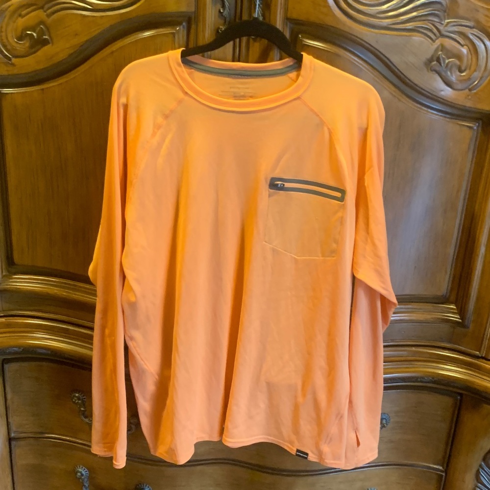 Men’s Patagonia Surf Shirt, zipper pocket